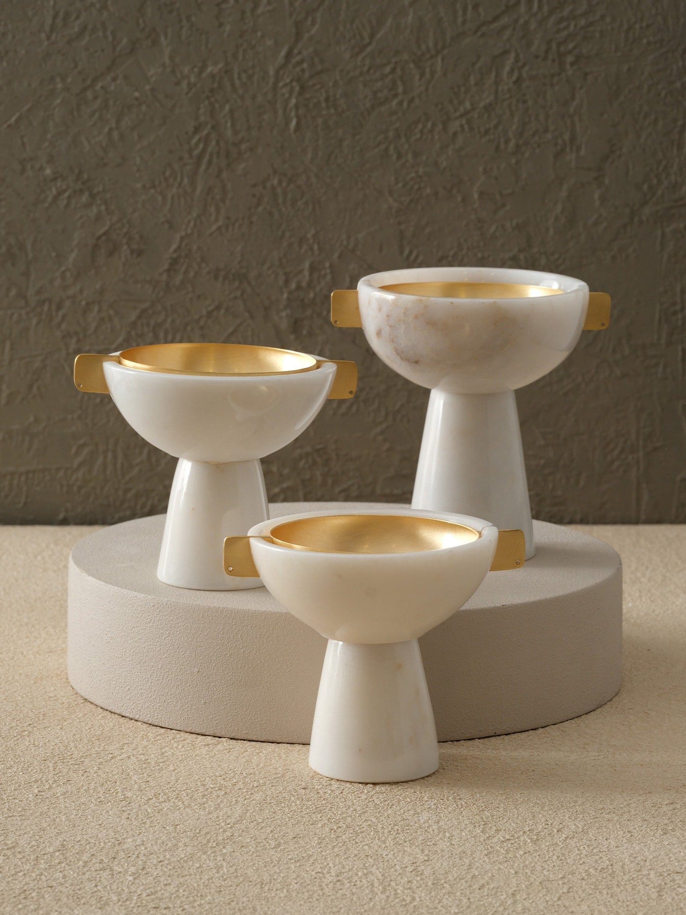 Kulaklı/İç Pirinç Kaseli Mermer Kase