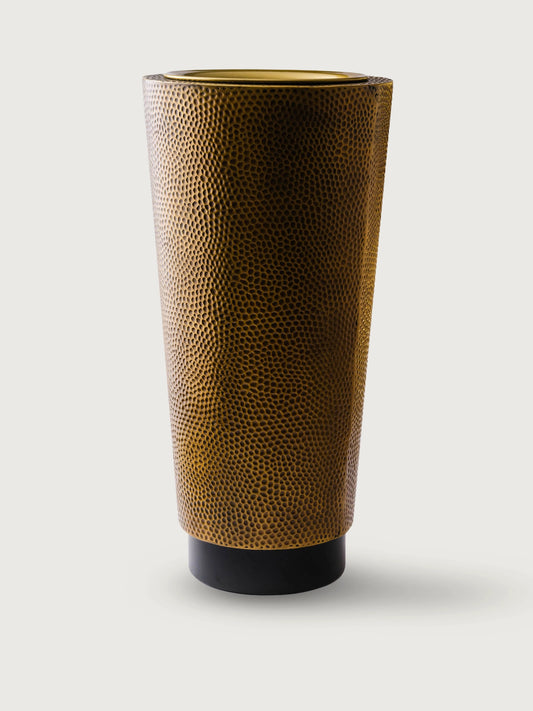 Pirinç Dövme Saksı