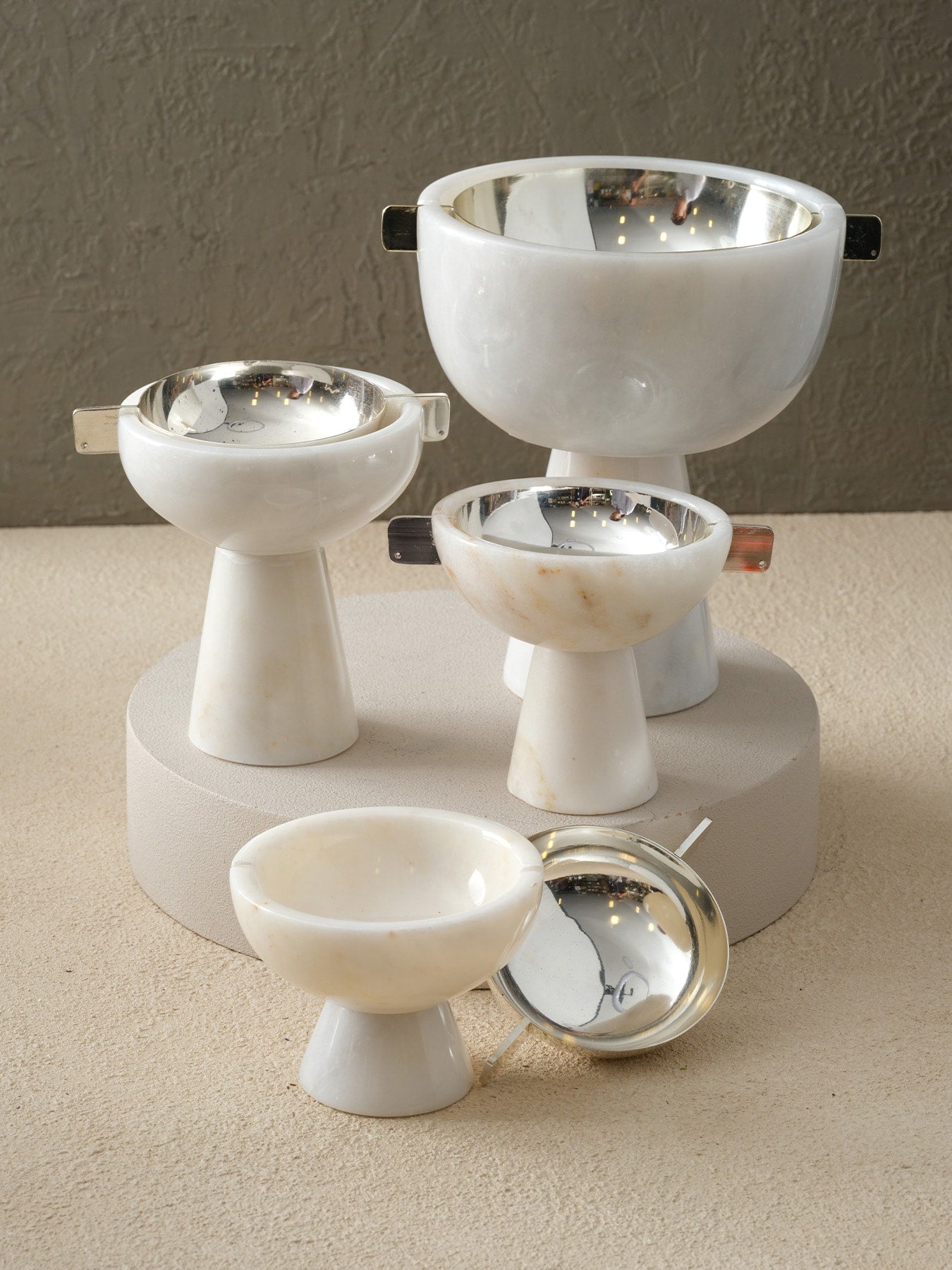 Kulaklı/İç Pirinç Kaseli Mermer Kase