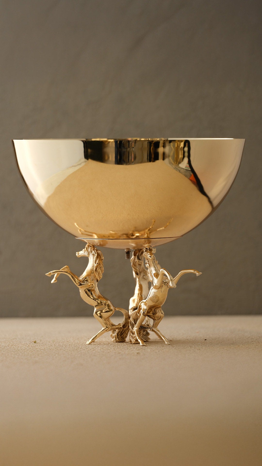 3 Atlı Pirinç Çanak