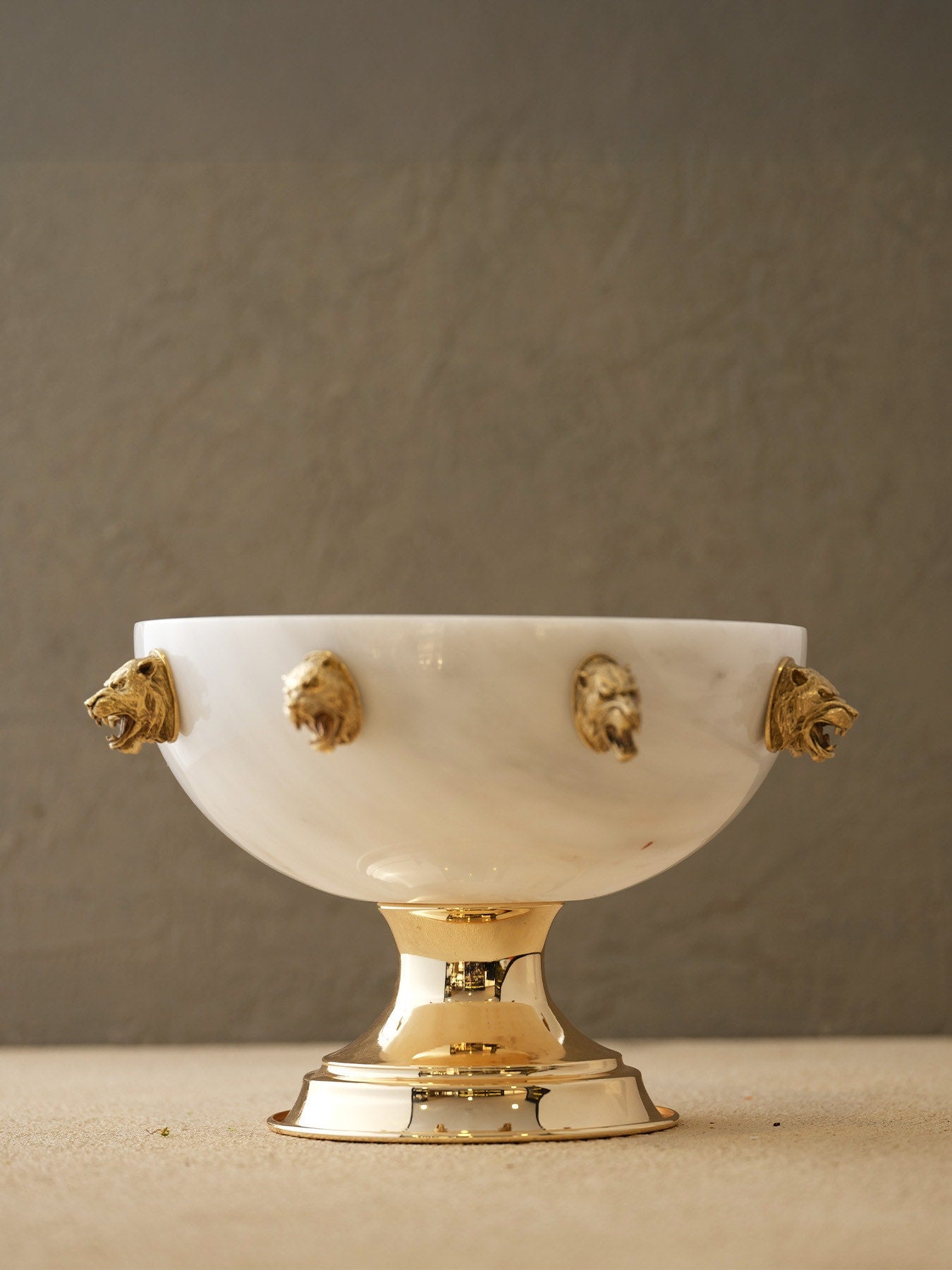 Çok Kaplanlı Çanak-Beyaz