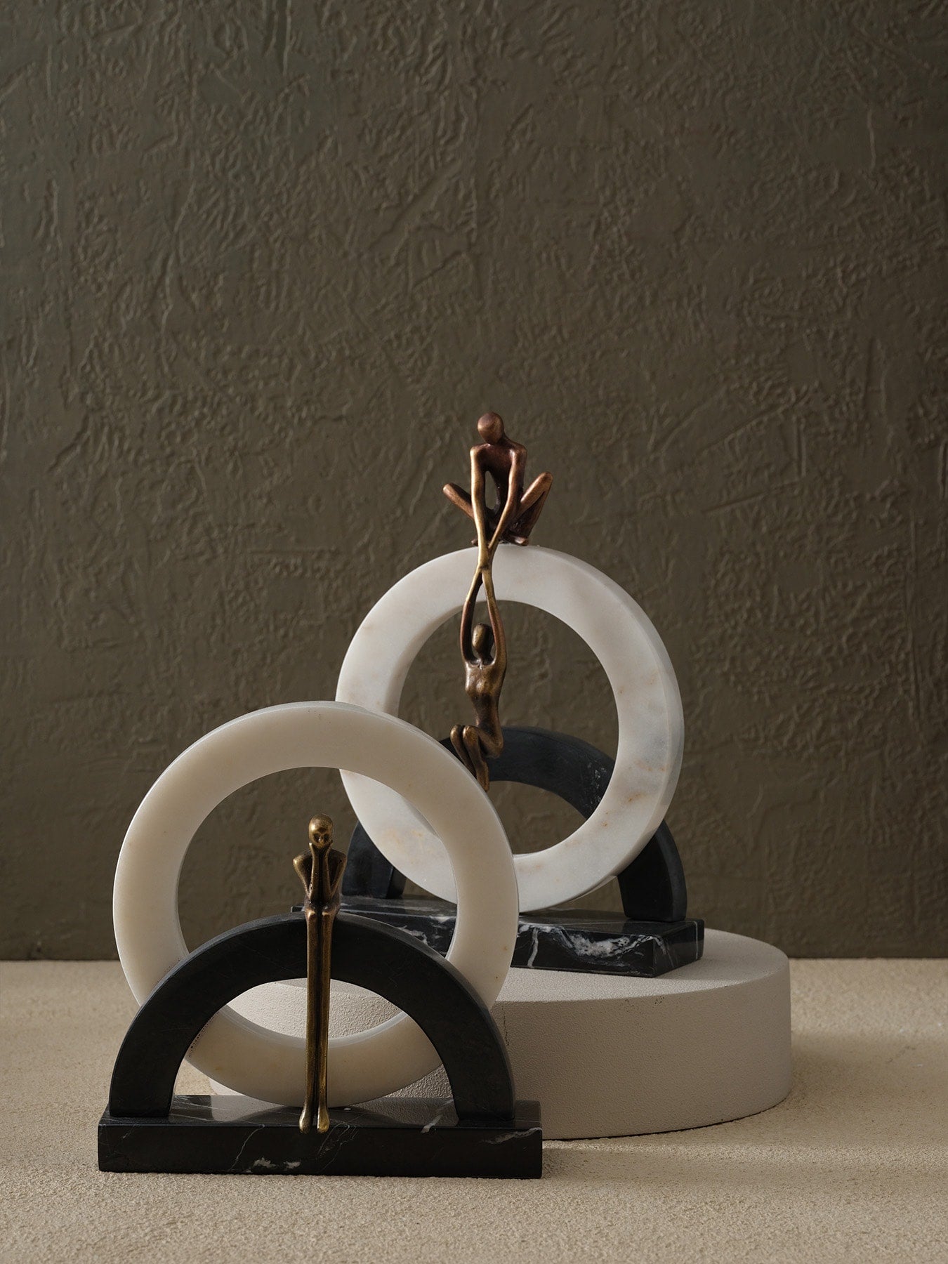 Çember Düşünen Adam - Orta Boy