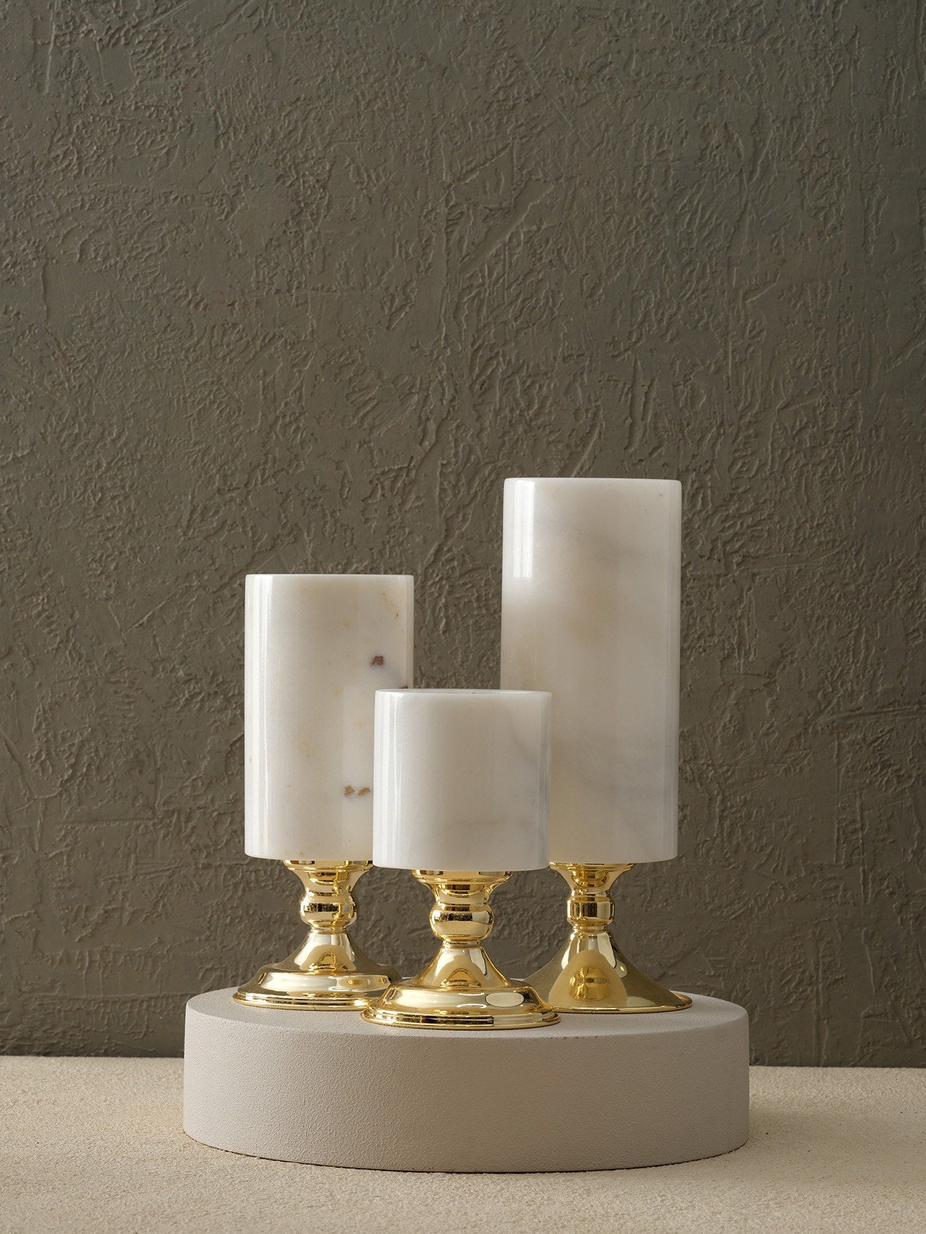 Pirinç Ayaklı Vazo - Büyük Boy