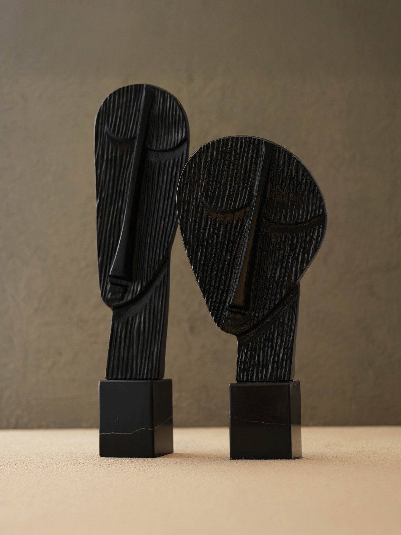 Soyut Pirinç Yüz - Orta Boy